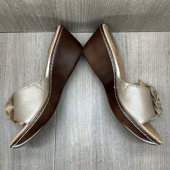 b.o.c. Tan and Brown Floral Wedge Sandals - Picture 8 of 12